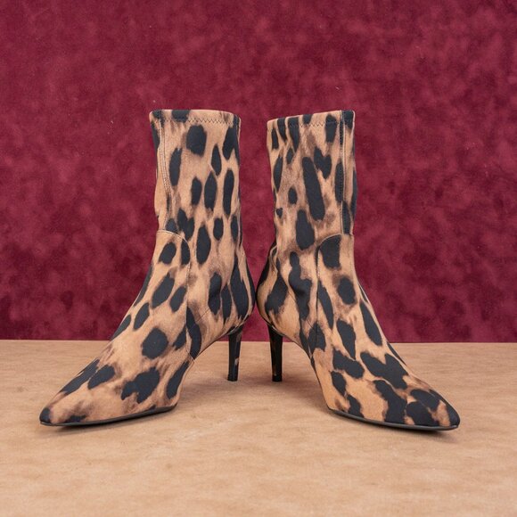 Stuart Weitzman Women Wren Fabric Leopard Print High Heel Ankle Boots sz 8 - Picture 2 of 9